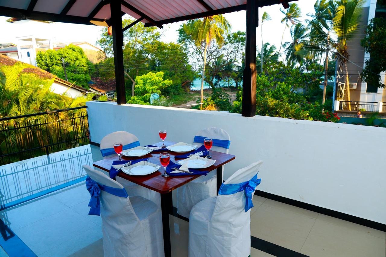 Anila Beach Inn Tangalle Exterior foto
